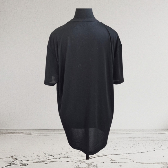 Ralph Lauren Performance Black Tee with Red Logo Size Med - Picture 2 of 5